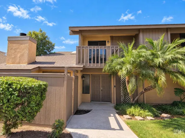 5501 Midsummer Dr APT B, Bakersfield, CA 93308