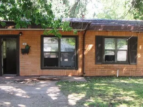 1301 Clarke St, Ponca City, OK 74601