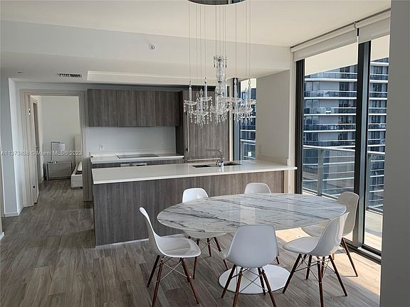 5th image of 801 S Miami Ave Unit 3909