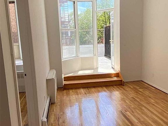5th image of 61-20 Woodside Ave #1E