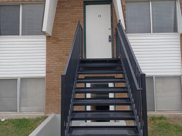 7143 S 2700 W APT 15, West Jordan, UT 84084
