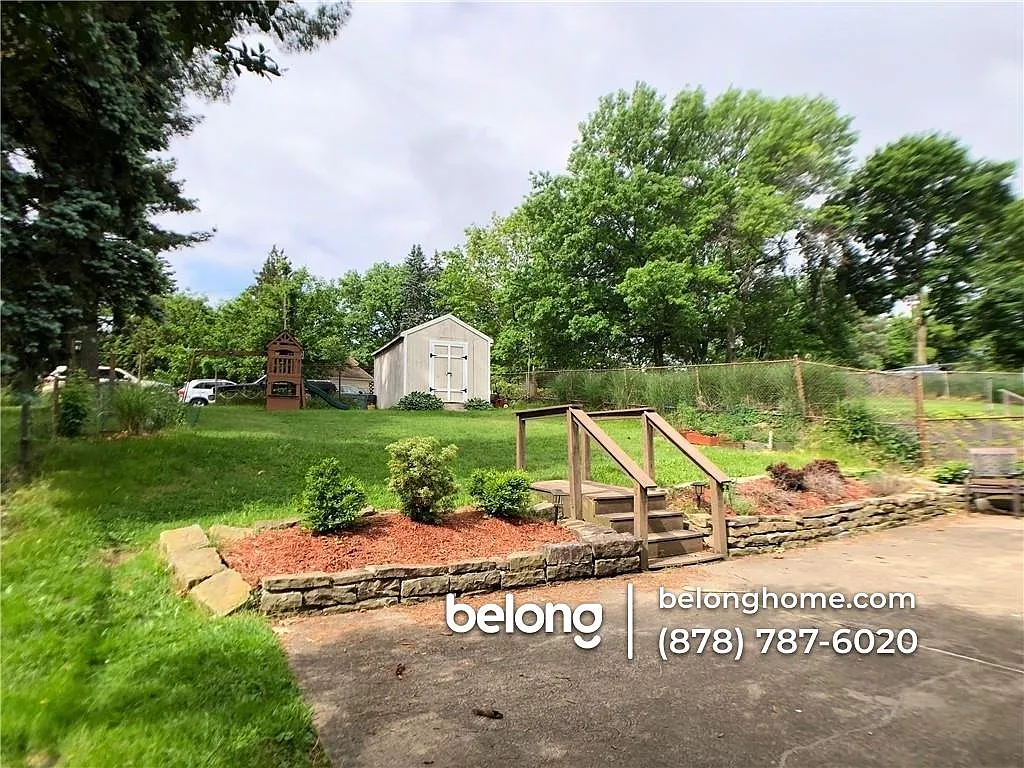 3 bed, 2.0 bath, 1500 sqft, $1,750 — Photo 4