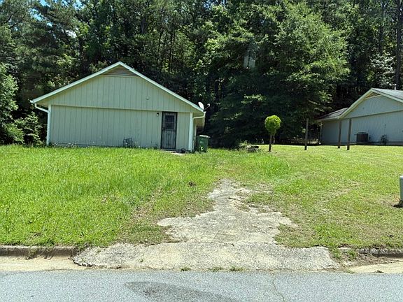 Side Parking - Driveway