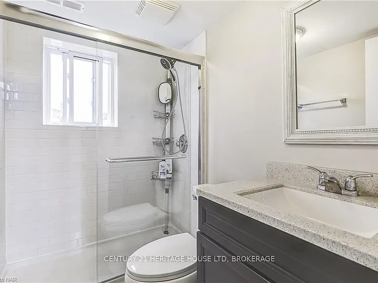 10 Madison St — Photo 24