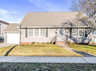 1449 Fraser Ave, Merrick, NY 11566