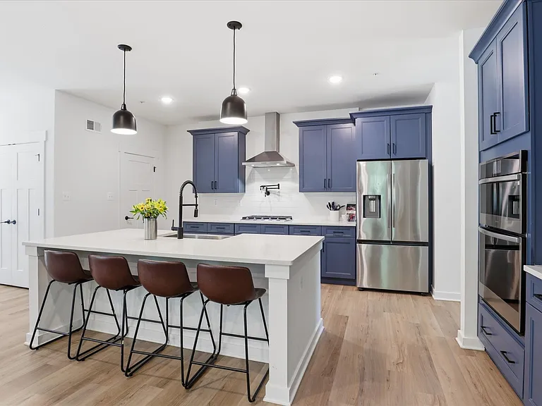 15717 Tierra Dr — Photo 4