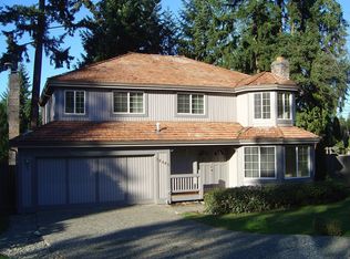 18406 NE 26th Way, Redmond, WA 98052