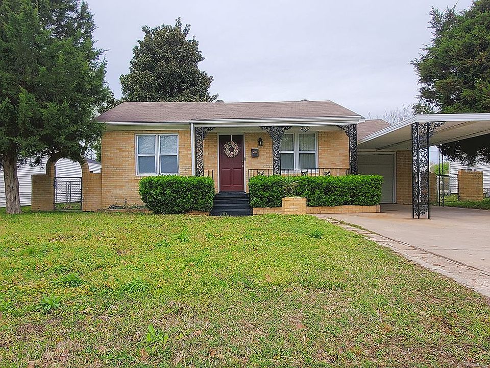 Exterior Front View 1