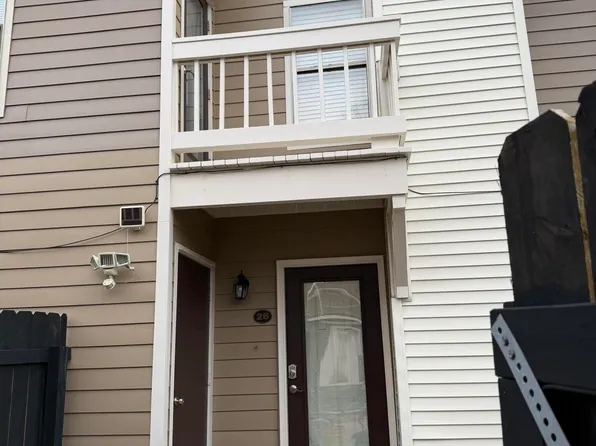 1000 Kaliste Saloom Rd APT 26, Lafayette, LA 70508