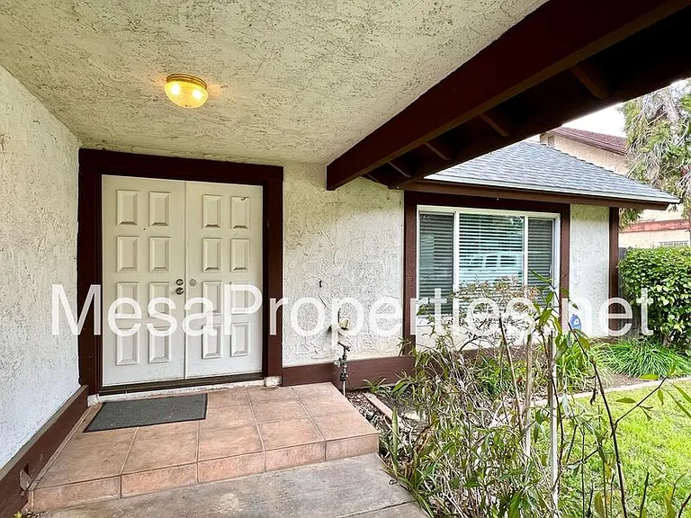 12392 Whistler St — Photo 4