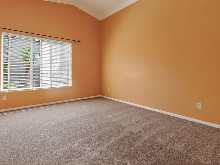 10009 Kika Ct — Photo 14
