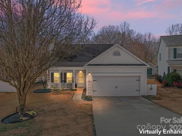 117 Peterborough Dr, Mooresville, NC 28115