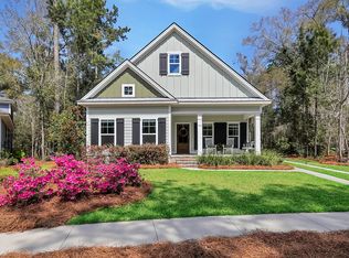 410 Ridgewood Park Dr N, Richmond Hill, GA 31324