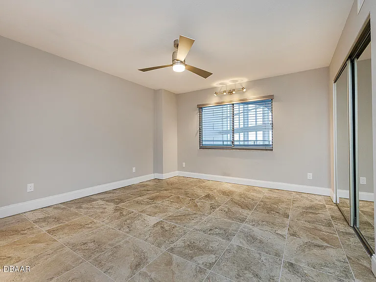 2545 S Atlantic Ave #402 — Photo 35
