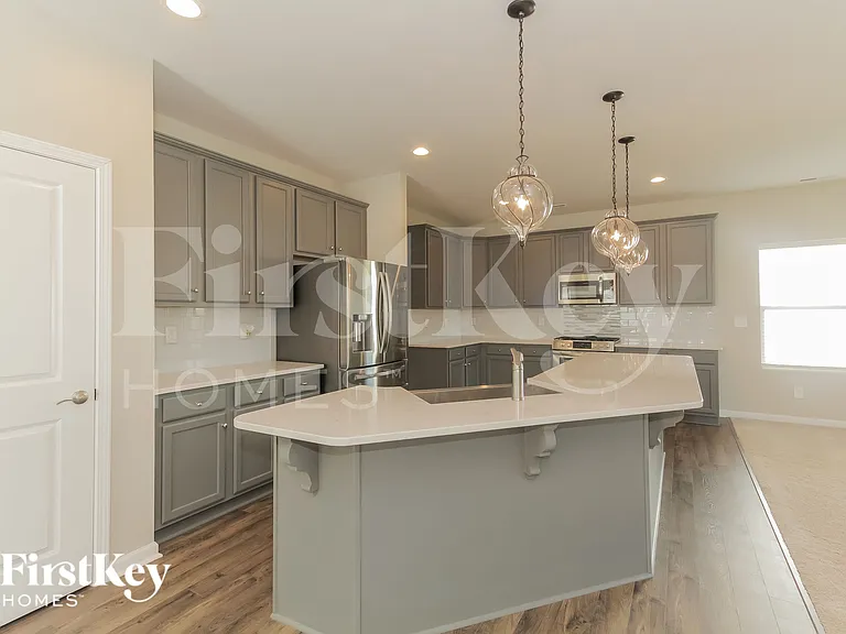 7798 Creek Park Dr — Photo 9