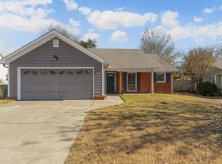 225 Albany Dr NE, Huntsville, AL 35811