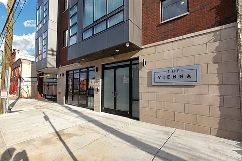 Stunning New Luxury Apartments at The Vienna Photo 1