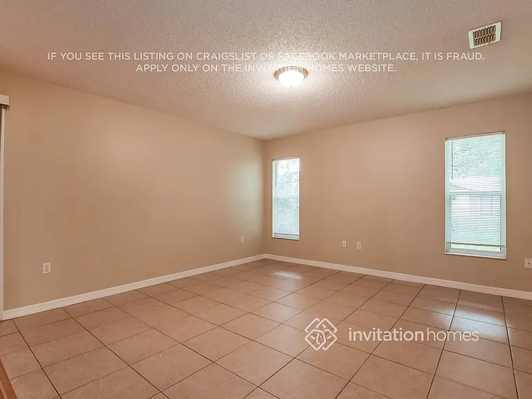 1493 Jupiter Ave — Photo 12
