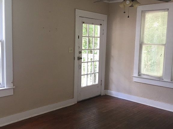 4th image of 2028 1/2 NW 3rd Ave