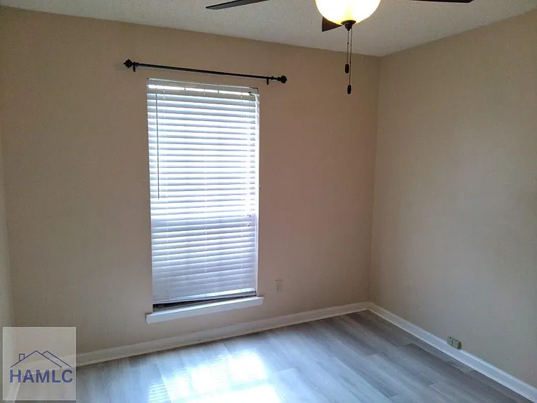 905 King Air Ct — Photo 5