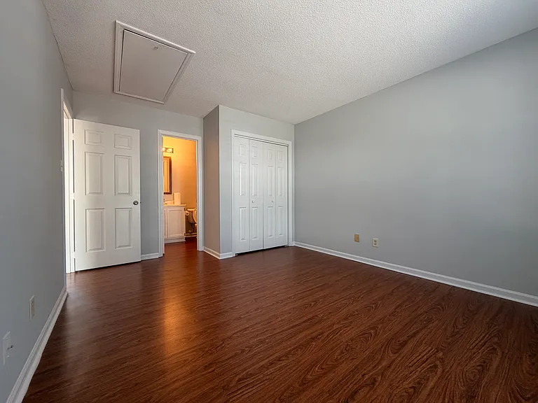 3605 Crystal Ct — Photo 4
