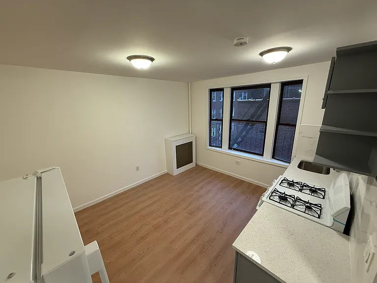 144-07 Sanford Ave #4A — Photo 7