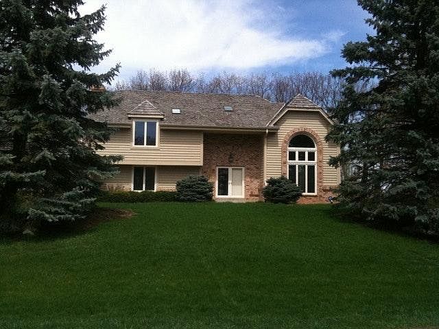 1st image of 3820 N Southwood Dr