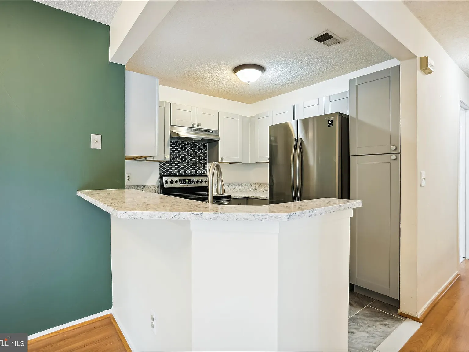 Summerridge Condo — Photo 3