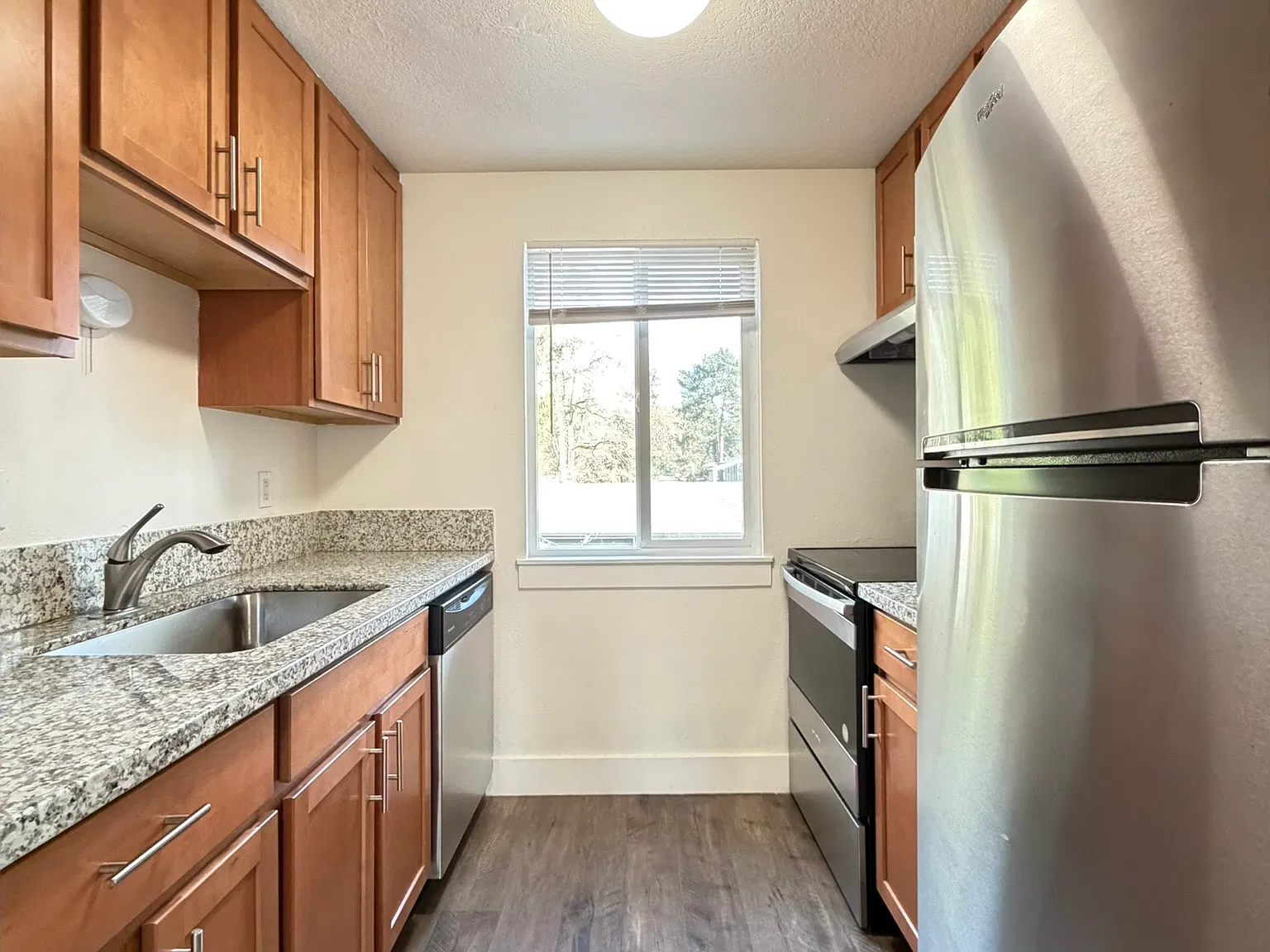 2 bed, 795 sqft, $1,395 — Photo 4