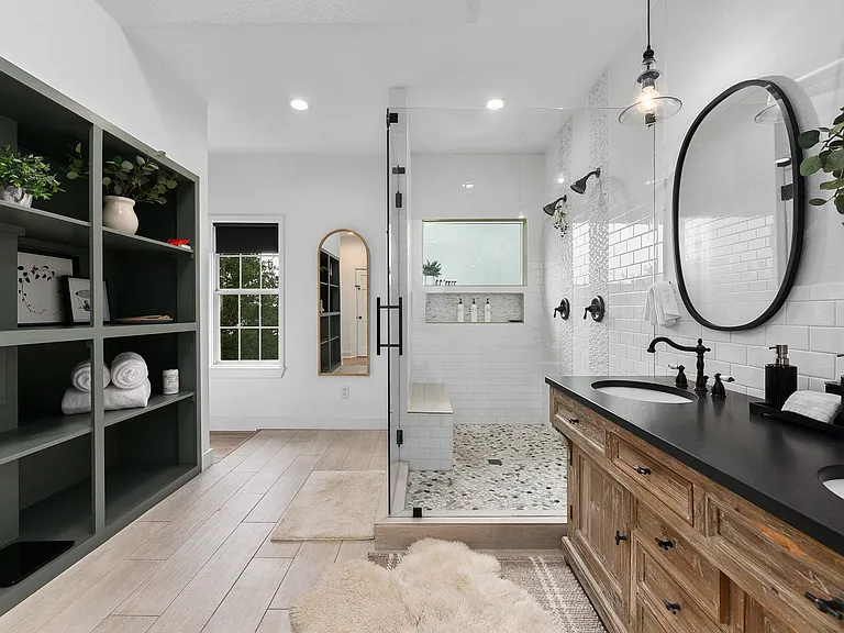 5224 McCormick Mountain Dr — Photo 32