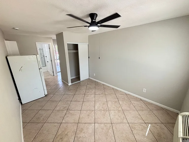 5334 Swenson St — Photo 4