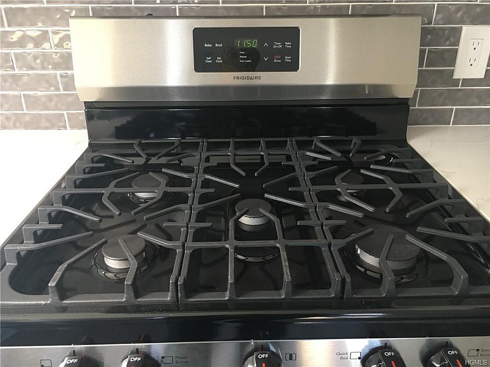 1st image of 12 Lexington Hl Unit 3