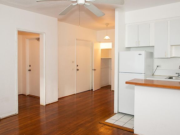 2nd image of 9064 Collins Ave #A9yhyjhps