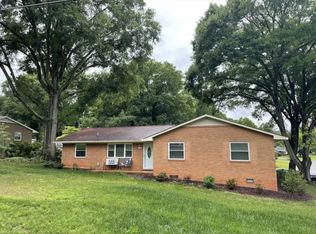 113 Forest Dr, Belmont, NC 28012