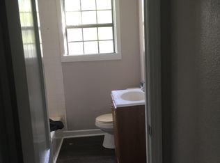 824 Manila Dr, Wake Village, TX 75501