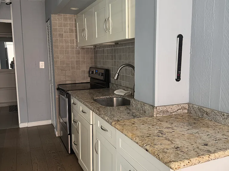 2987 Kalakaua Ave #302 — Photo 8