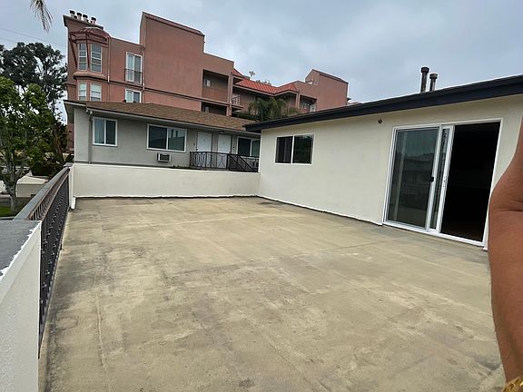 2nd image of 1516 Corinth Ave APT 5