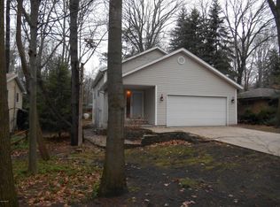 342 Marquette Ave, Holland, MI