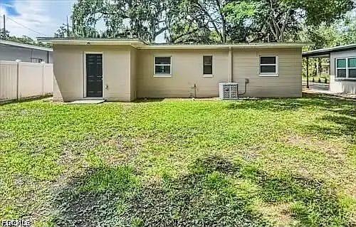 903 Citrus St — Photo 13