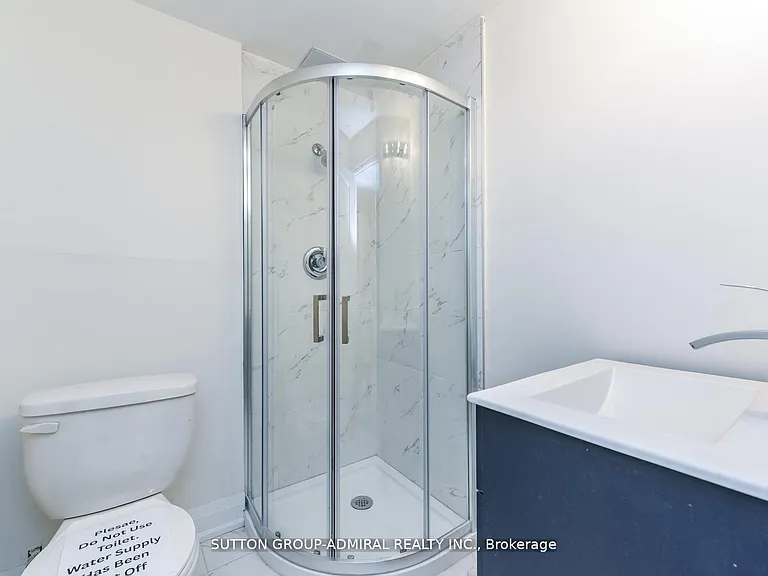 4 Hardcastle Ct — Photo 39