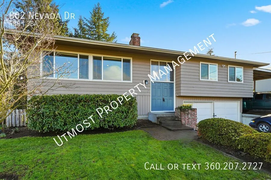 Building Photo - 802 Nevada Dr
