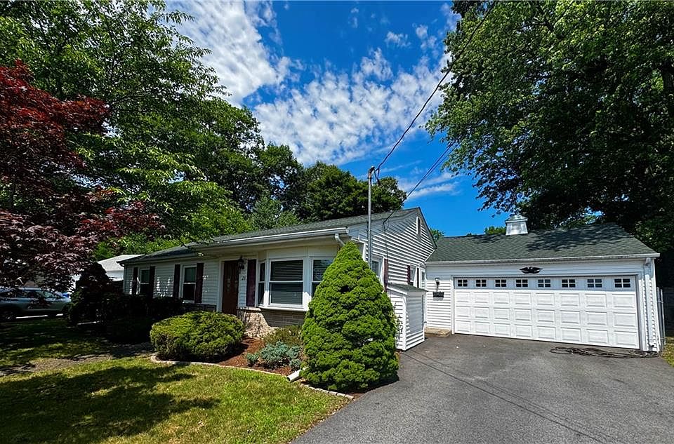 1st image of 23 Edendale Dr