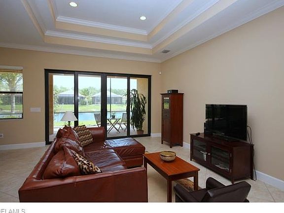 4th image of 9072 Isla Bella Cir