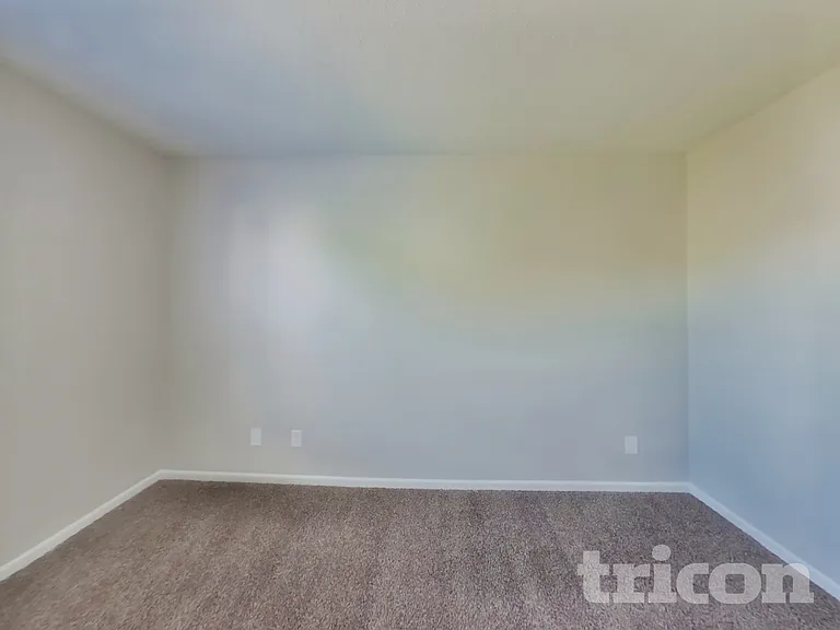 6238 Monteo Ln — Photo 12