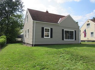 1332 Hartford Ave, Akron, OH 44320
