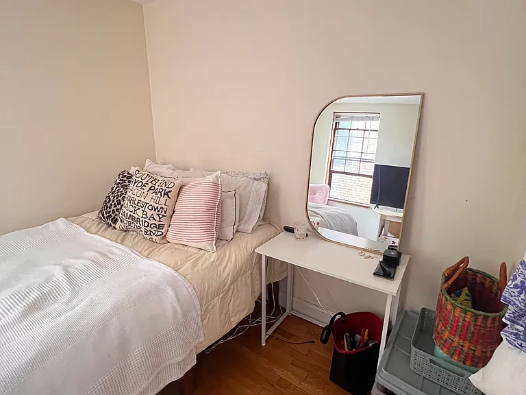 84 W Cedar St #4 — Photo 6