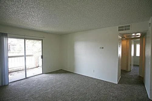 Monarch Terrace — Photo 16