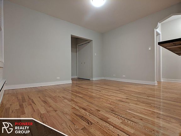 4th image of 2402 N Kedzie Blvd #102MB