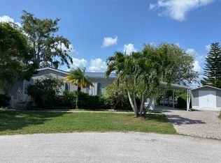 2637 SE 32nd St, Okeechobee, FL 34974