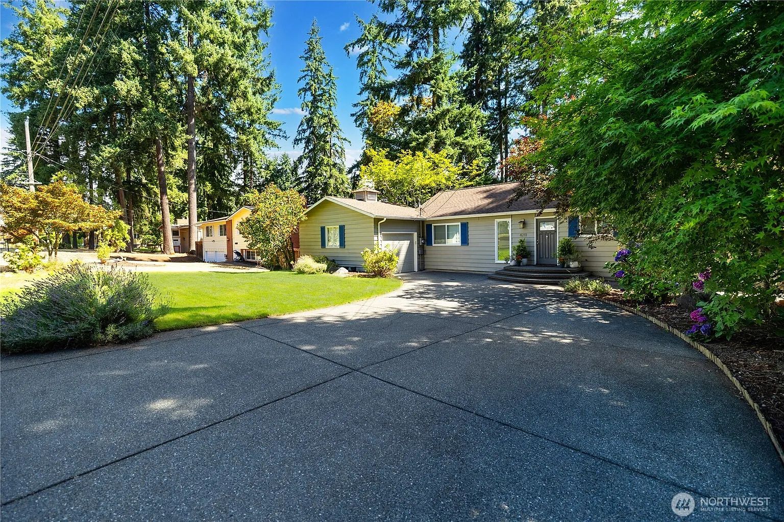 4211 Shoshone Street W photo 1
